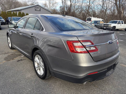 2014 Ford Taurus SEL