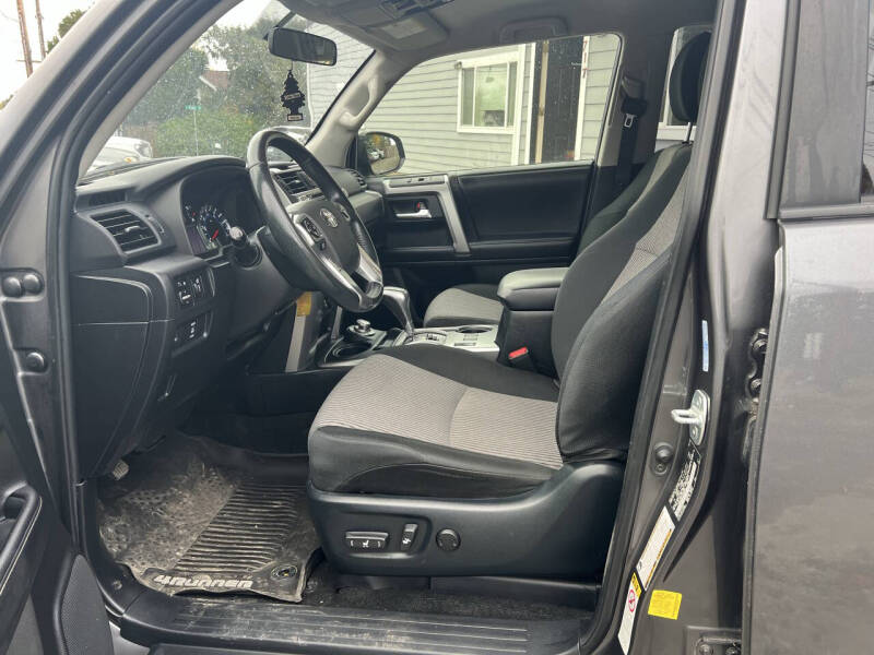 2018 Toyota 4Runner SR5