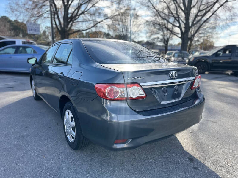 2011 Toyota Corolla LE