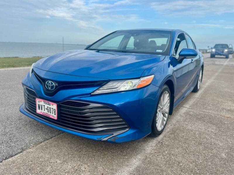 2019 Toyota Camry Hybrid