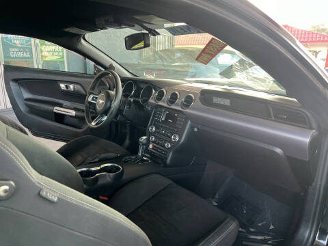 2016 Ford Mustang EcoBoost Premium