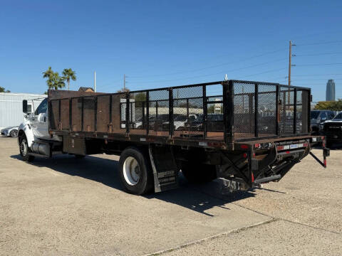 2013 Ford F-750 Super Duty