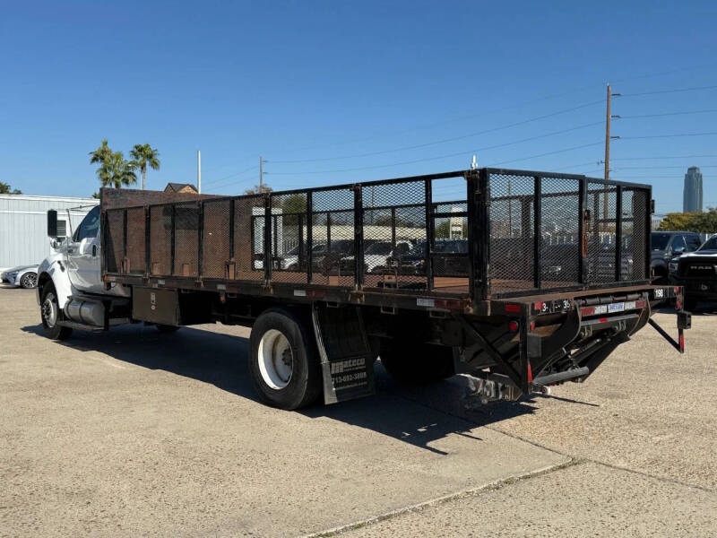 2013 Ford F-750 Super Duty