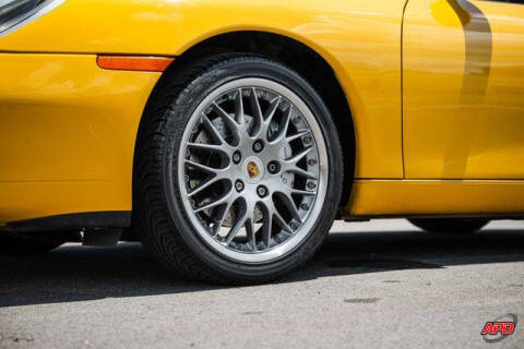 2000 Porsche 911 Carrera 4