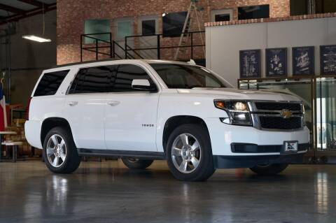 2016 Chevrolet Tahoe for sale at ON THE MOVE INC in Boerne TX