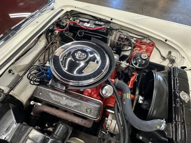 1957 Ford Thunderbird