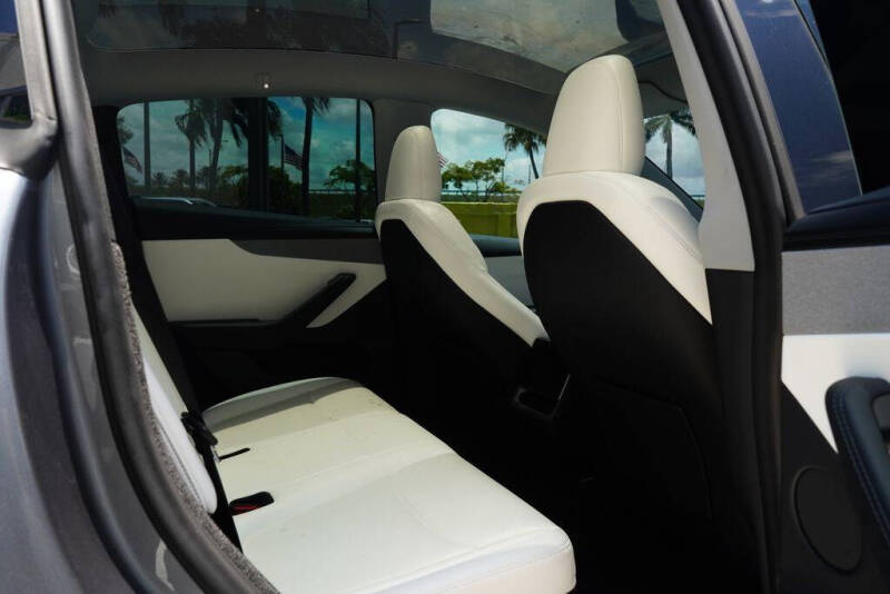 2026 Tesla Model Y Long Range
