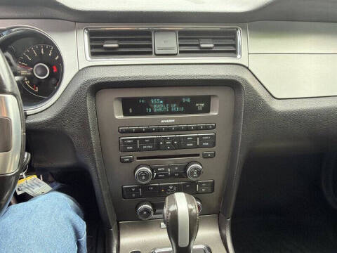2014 Ford Mustang V6