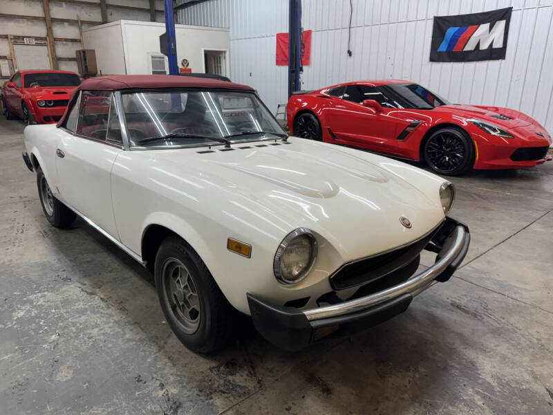 1980 FIAT 124 Spider