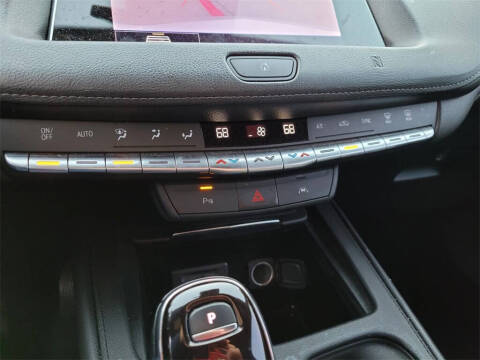 2020 Cadillac XT4 Premium Luxury