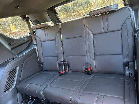 2025 Chevrolet Tahoe RST