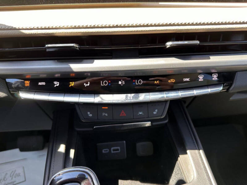 2024 Cadillac XT4 Luxury