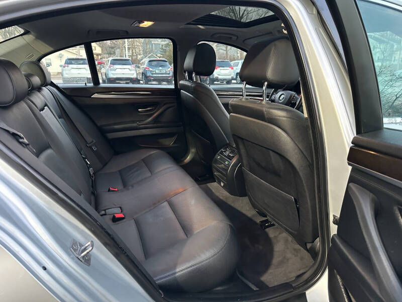 2015 BMW 5 Series 528i xDrive