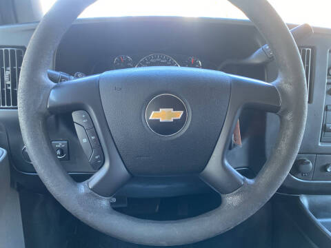 2016 Chevrolet Express LT 2500