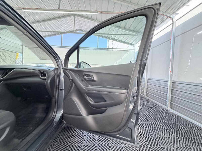 2021 Chevrolet Trax LS