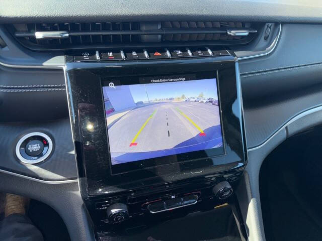 2023 Jeep Grand Cherokee L Laredo