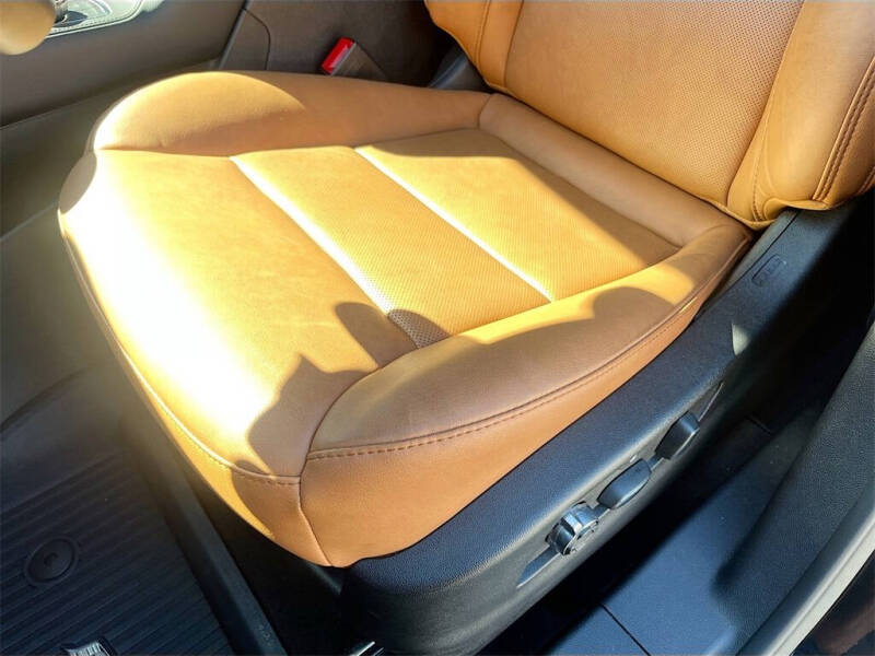 2025 Cadillac XT4 Sport