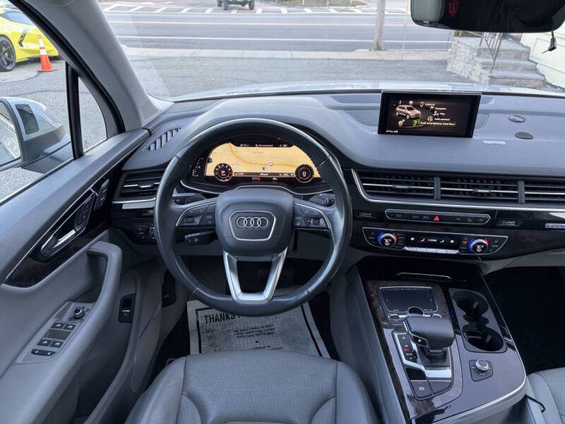 2019 Audi Q7 quattro Premium Plus 55 TFSI