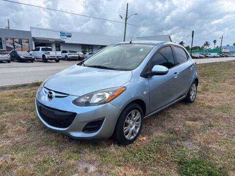 2013 Mazda MAZDA2 Sport