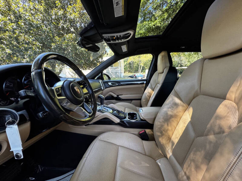 2016 Porsche Cayenne