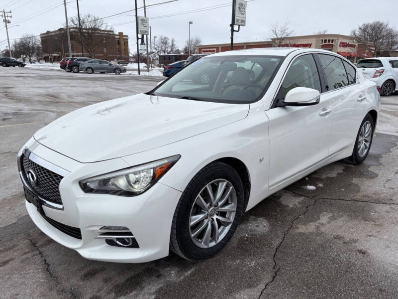 2015 Infiniti Q50 Premium