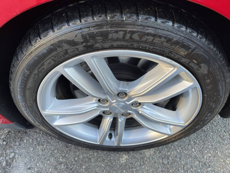 2016 Tesla Model S 85D