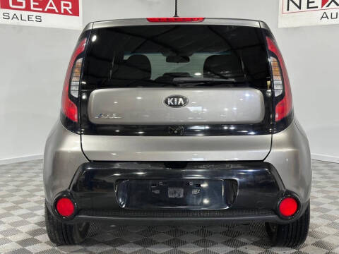 2016 Kia Soul +