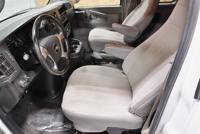 2018 Chevrolet Express LT 3500