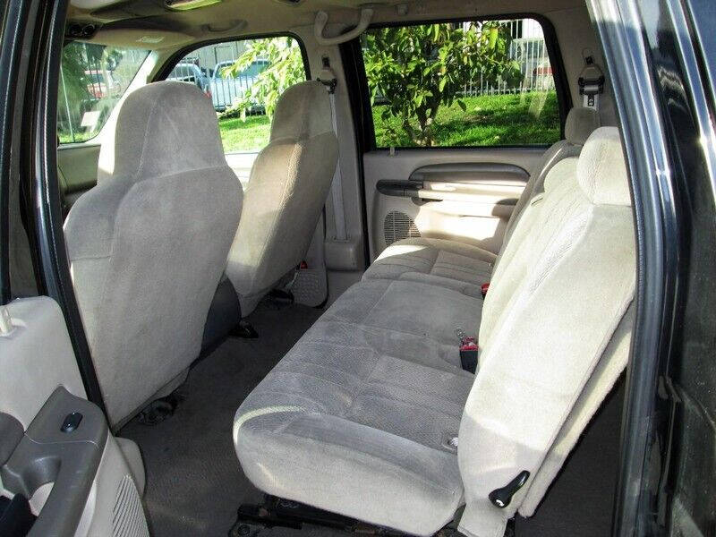 2000 Ford Excursion XLT