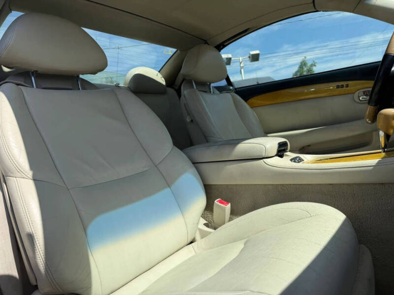 2002 Lexus SC 430