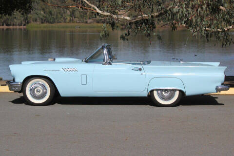 1957 Ford Thunderbird