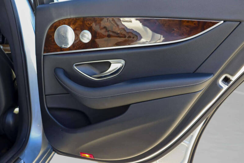 2018 Mercedes-Benz E-Class E 300