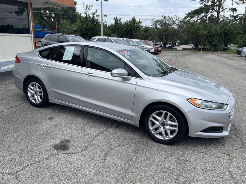2015 Ford Fusion SE