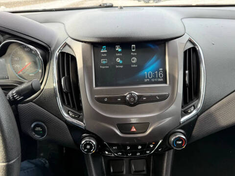 2018 Chevrolet Cruze LT Auto