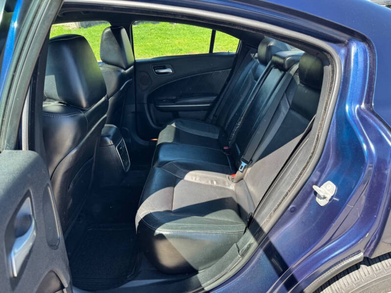 2016 Dodge Charger SXT
