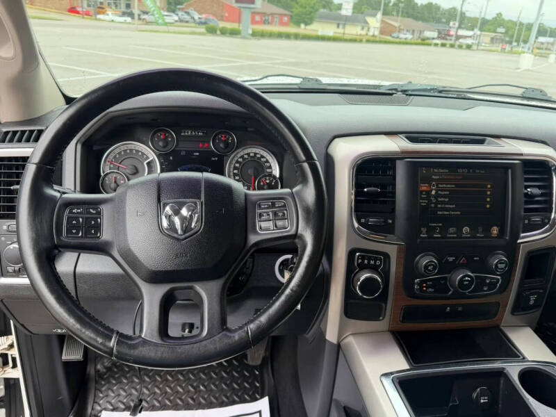 2013 RAM 1500 SLT