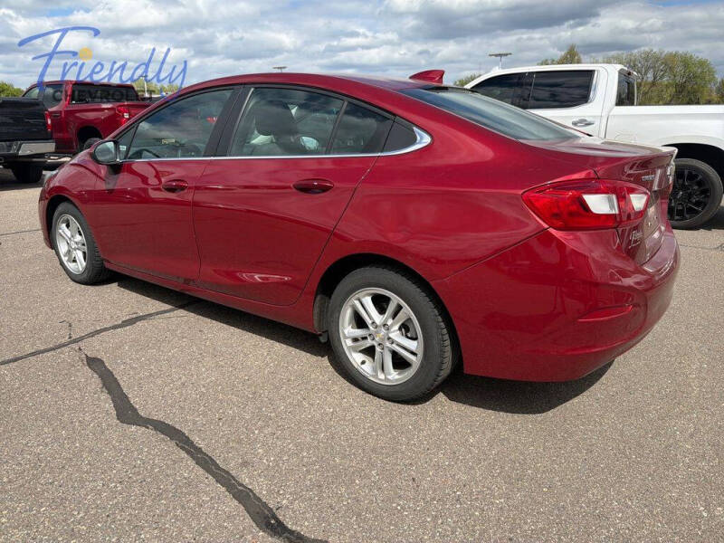 2017 Chevrolet Cruze LT Auto