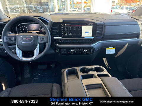 2026 GMC Sierra 1500 Elevation Standard