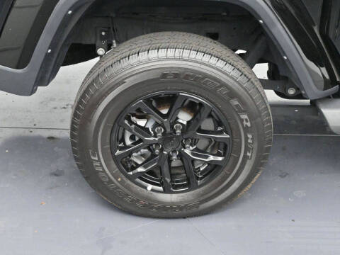 2023 Jeep Gladiator Sport S