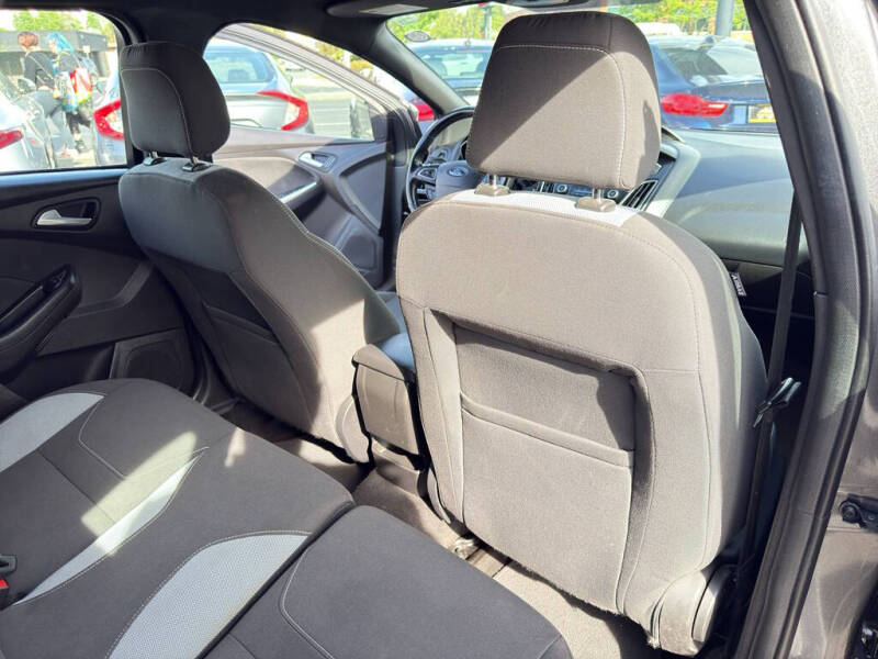 2018 Ford Focus ST
