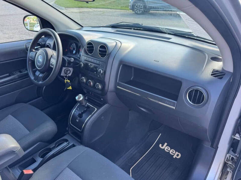 2012 Jeep Compass Sport