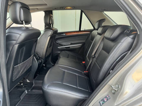 2009 Mercedes-Benz M-Class ML 320 BlueTEC