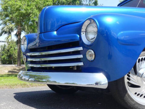 1948 Ford Super Deluxe