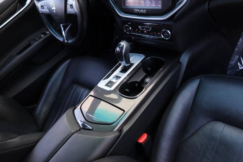 2016 Maserati Ghibli