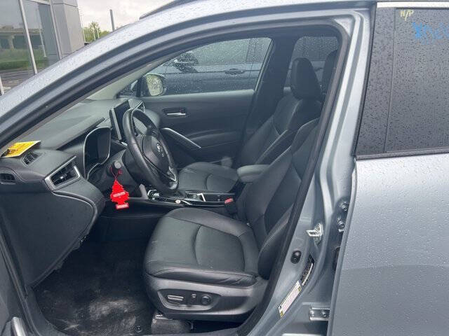 2024 Toyota Corolla Cross XLE