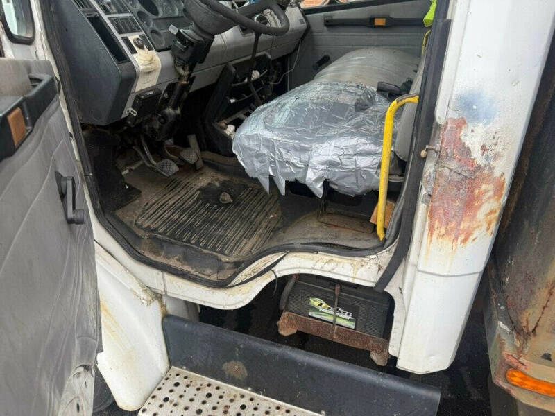 1998 Freightliner FL60