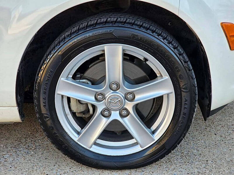 2006 Mazda MX-5 Miata