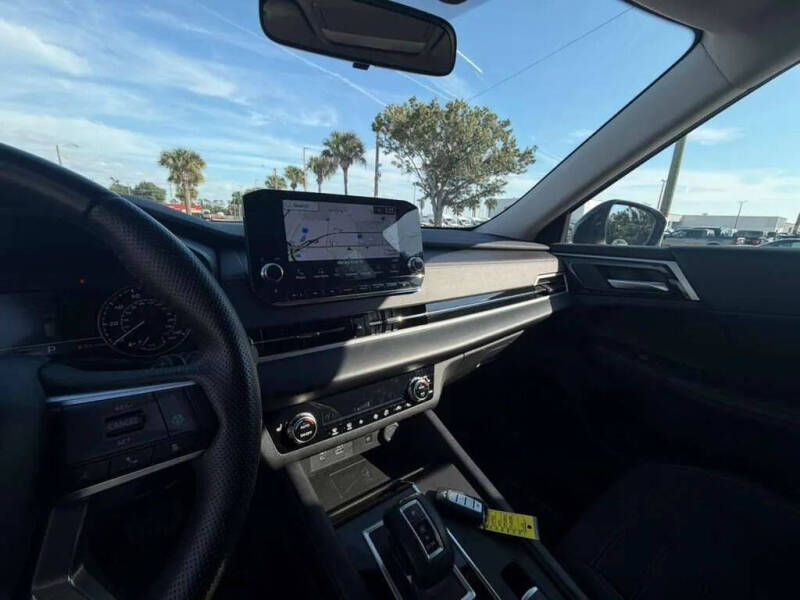 2024 Mitsubishi Outlander