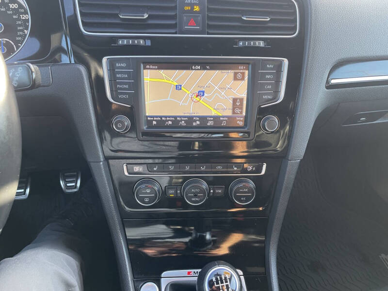 2016 Volkswagen Golf R 4Motion