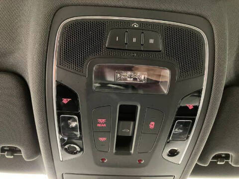 2013 Audi S6 4.0T quattro Prestige